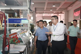 蘇寧易購(gòu)總裁侯恩龍親臨萊克車間，現(xiàn)場(chǎng)拍板助力818沖刺億元目標(biāo)